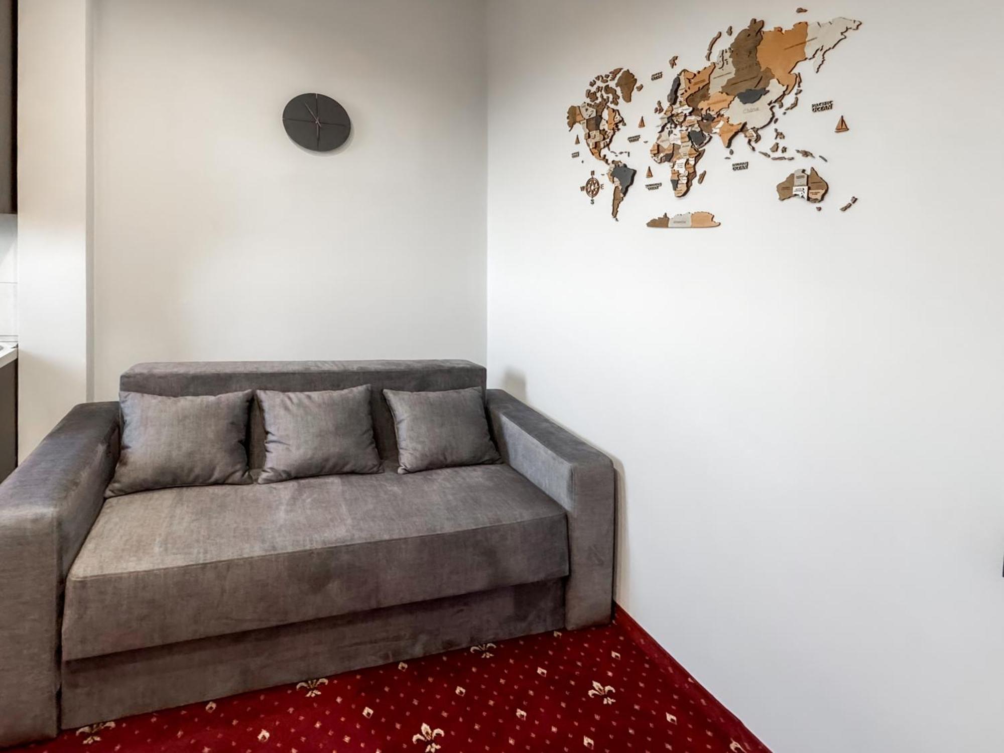 Apartments On Zaliznychna 49 อิวาโน-ฟรานกิฟสเก ภายนอก รูปภาพ
